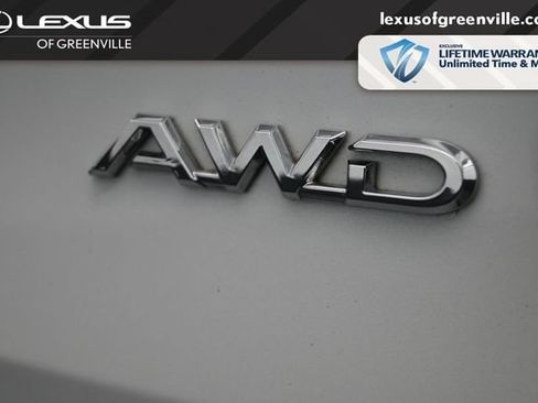Used 2025 Toyota Grand Highlander AWD image 11