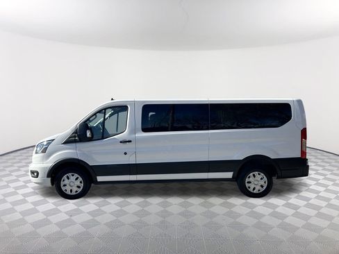 Used 2023 Ford Transit 350 XLT image 11