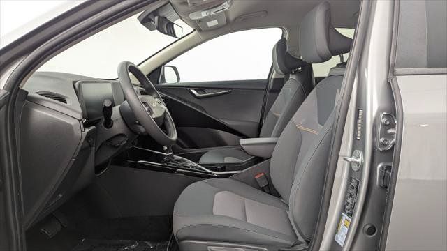 Used 2024 Kia Niro LX FWD image 14