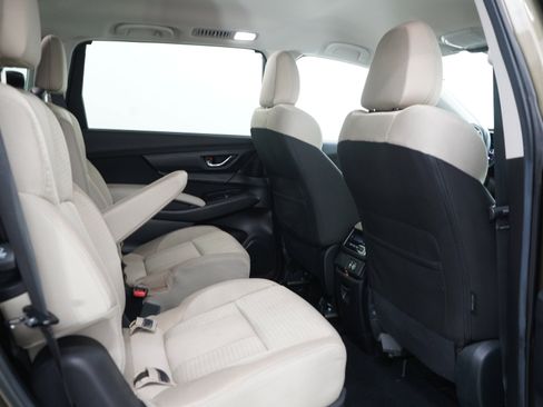 Used 2025 Subaru Ascent Premium AWD/4WD image 14