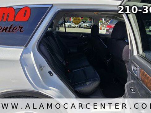 Used 2015 Subaru Outback 2.5i Limited image 19