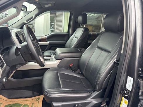 Certified 2019 Ford F150 Lariat w/ Trailer Tow Package image 19