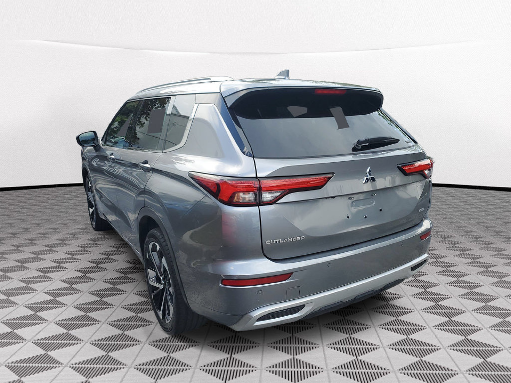 Used 2022 Mitsubishi Outlander SEL AWD/4WD image 4