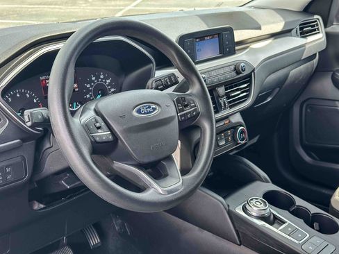 Used 2022 Ford Escape S FWD image 12