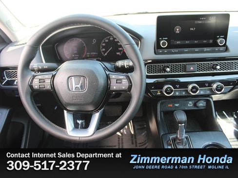 Certified 2024 Honda Civic EX-L image 11