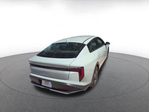 Used 2025 Kia K4 LXS FWD image 14
