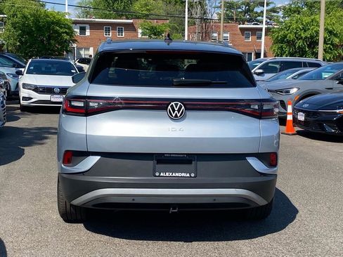 Certified 2022 Volkswagen ID.4 Pro S w/ Gradient Package AWD/4WD image 4