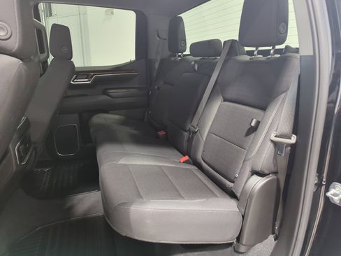 Used 2025 GMC Sierra 1500 Elevation image 14