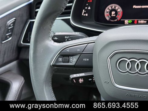 Used 2019 Audi Q8 Prestige image 18