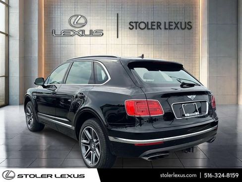Used 2018 Bentley Bentayga AWD/4WD image 4