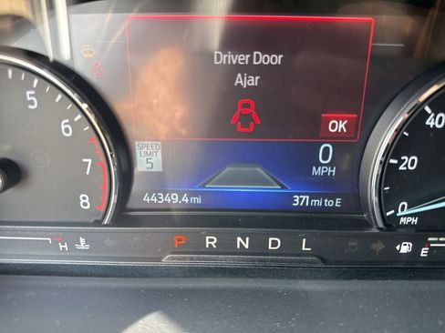 Used 2022 Ford Explorer Limited RWD image 22