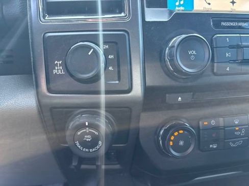 Used 2017 Ford F150 XLT w/ Equipment Group 302A Luxury AWD/4WD image 14
