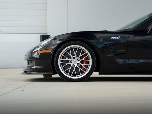 Used 2013 Chevrolet Corvette ZR1 w/ 3ZR Preferred Equipment Group image 27