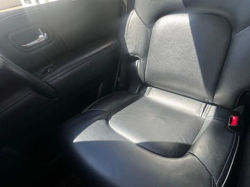 Certified 2017 INFINITI QX80 Base w/ Driver Assistance Package image 33