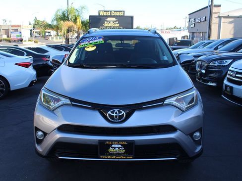 Used 2016 Toyota RAV4 XLE FWD image 3