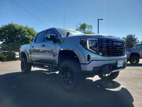 New 2025 GMC Sierra 1500 AT4 w/ AT4 Premium Package AWD/4WD image 2