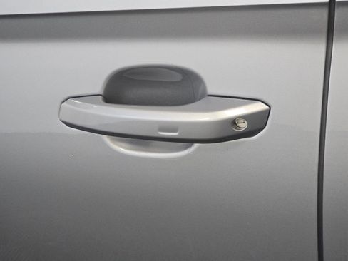 Used 2025 Audi SQ5 Premium Plus w/ Premium Plus Package image 23