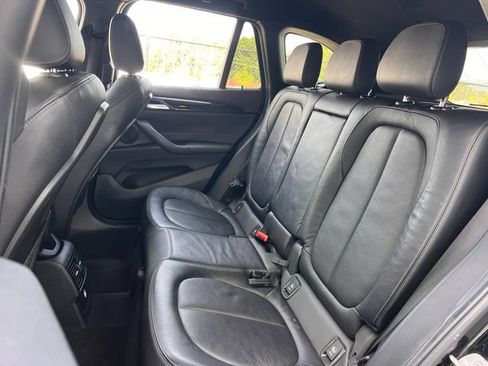 Used 2018 BMW X1 xDrive28i AWD/4WD image 18