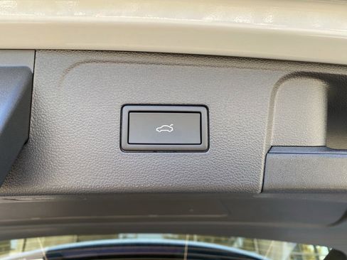 New 2026 Volkswagen Atlas SE AWD/4WD image 14