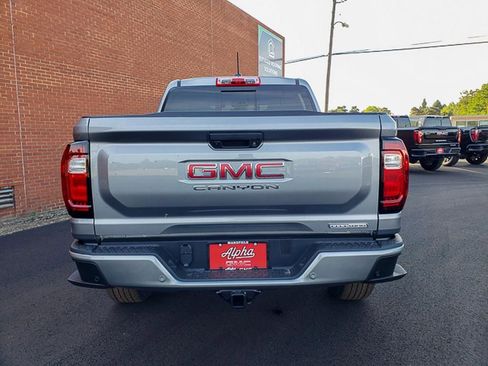 New 2026 GMC Canyon Elevation w/ Convenience Package image 4