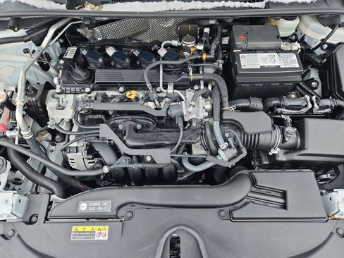 Used 2024 Toyota Corolla LE image 30