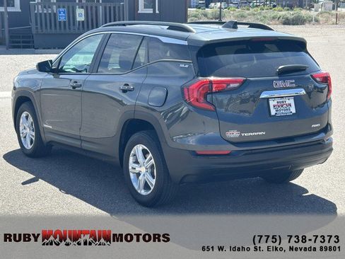 Used 2021 GMC Terrain SLE w/ Driver Convenience Package AWD/4WD image 5