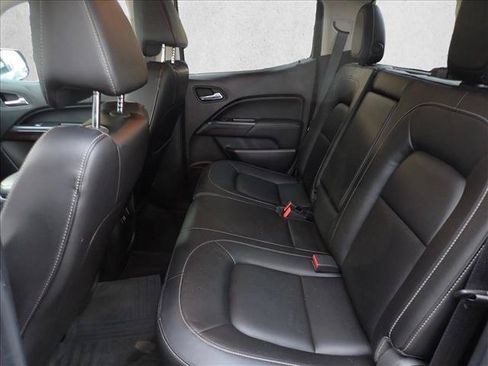 Used 2015 GMC Canyon SLT AWD/4WD image 8