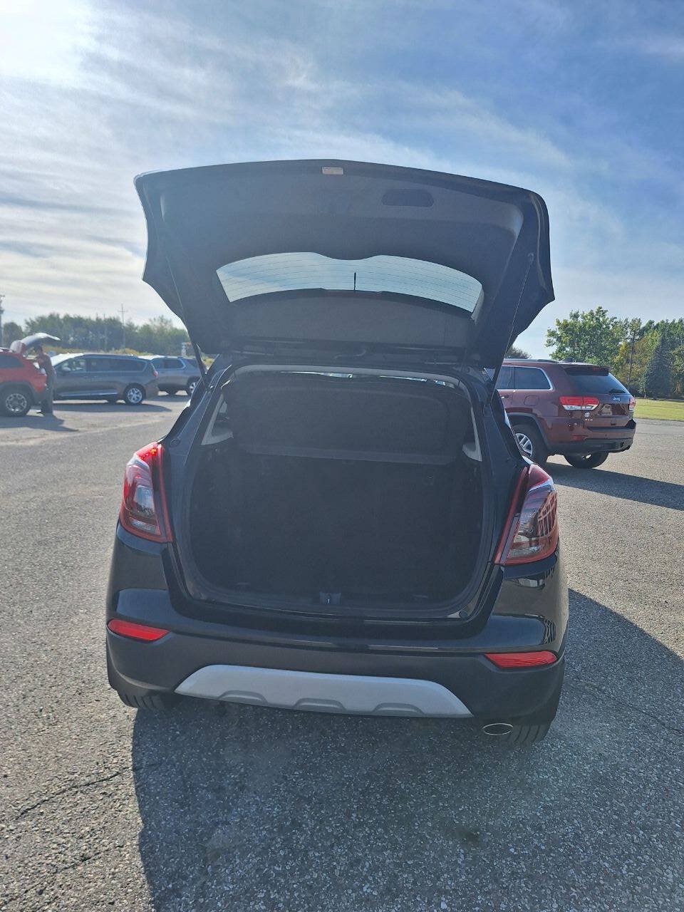 Used 2019 Buick Encore Preferred AWD/4WD image 6