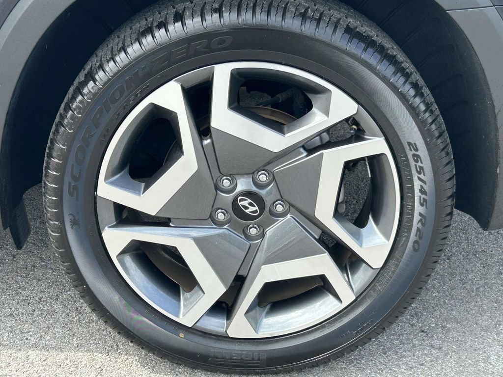 Used 2024 Hyundai Palisade SEL w/ Premium Package FWD image 9