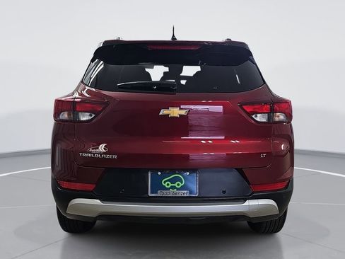 Certified 2024 Chevrolet TrailBlazer LT w/ LT Cold Weather Package FWD image 5