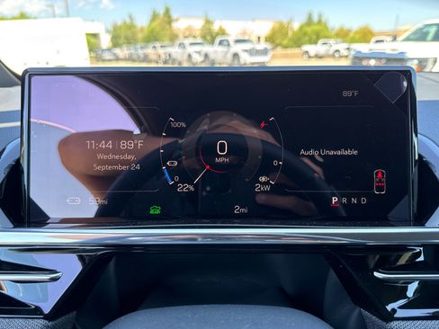 Used 2026 GMC Sierra EV Elevation image 35