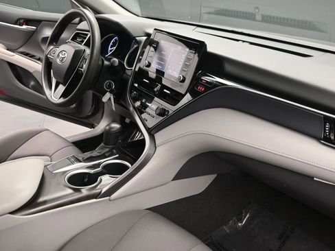 Used 2023 Toyota Camry LE image 15