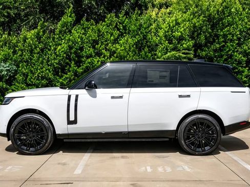 New 2026 Land Rover Range Rover Long Wheelbase SE AWD/4WD image 12