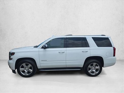 Used 2020 Chevrolet Tahoe Premier RWD image 2