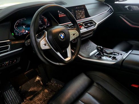 Used 2022 BMW X7 xDrive40i w/ Premium Package AWD/4WD image 21