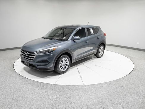 Used 2018 Hyundai Tucson SE AWD/4WD image 32