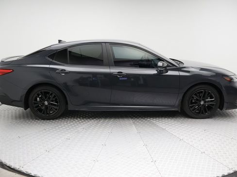 Certified 2025 Toyota Camry SE image 7