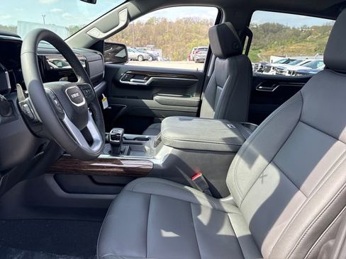 New 2026 GMC Sierra 1500 Elevation w/ Elevation Premium Package AWD/4WD image 4