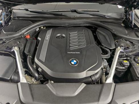 Used 2020 BMW 740i image 33
