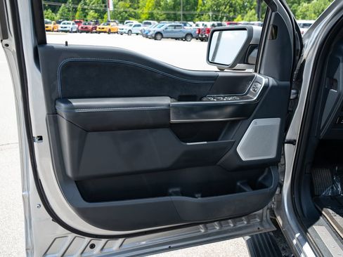 Used 2025 Ford F150 Platinum w/ Equipment Group 702A High AWD/4WD image 34