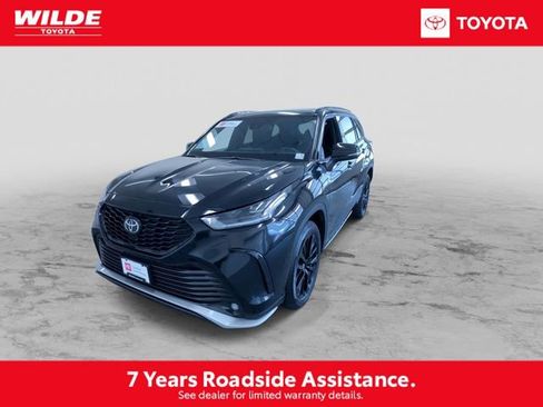 Certified 2025 Toyota Highlander XSE AWD/4WD image 5