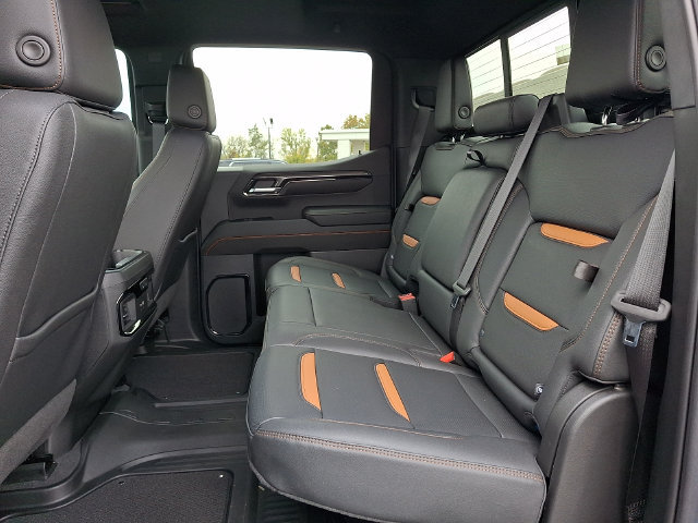 Certified 2023 GMC Sierra 1500 AT4 w/ AT4 Premium Package AWD/4WD image 10