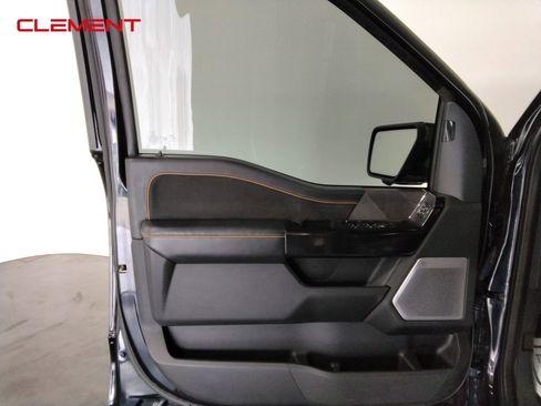 Used 2021 Ford F150 Platinum w/ FX4 Off-Road Package image 27