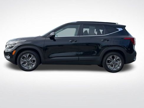 Used 2024 Kia Seltos S FWD image 11