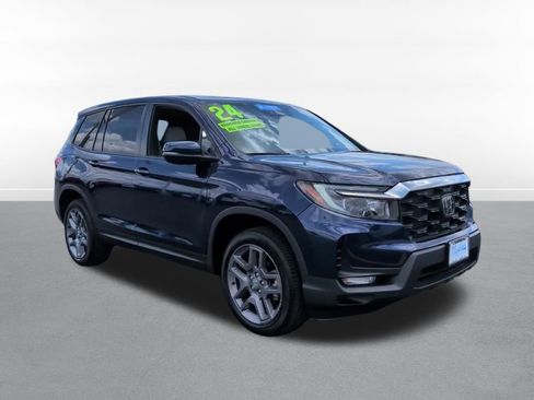 Used 2023 Honda Passport EX-L image 3