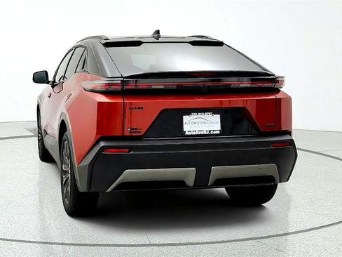 Used 2026 Toyota C-HR AWD/4WD image 6