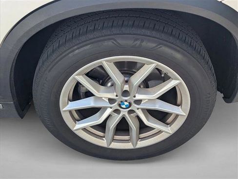 Certified 2023 BMW X5 xDrive40i w/ Premium Package image 19