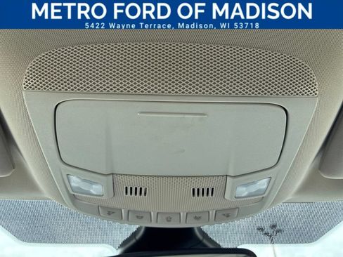 Used 2024 Ford Edge SEL AWD/4WD image 24