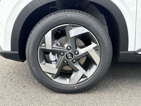 New 2026 Hyundai Venue SEL FWD image 12