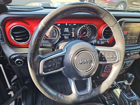 Used 2019 Jeep Wrangler Unlimited Rubicon AWD/4WD image 16